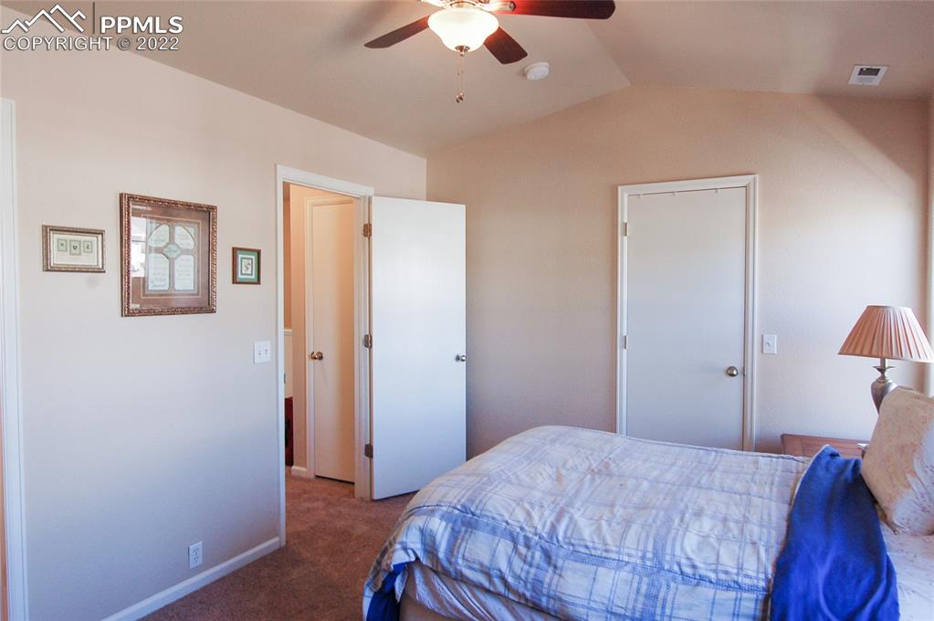 Listing 1068626, Image 13 of 28