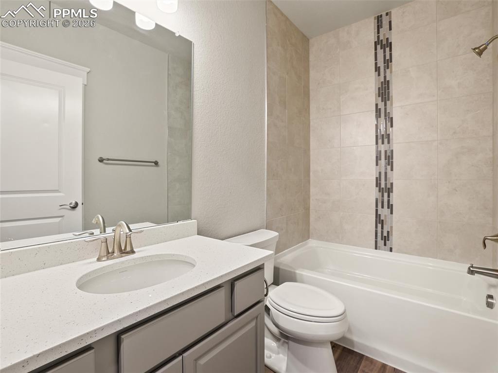 Image 35 of 47: basement full bath