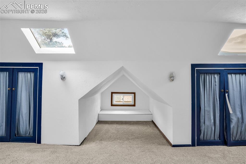 Image 29 of 46: Bonus Room