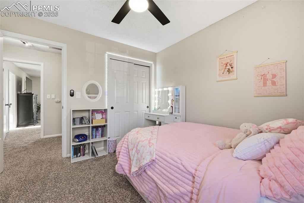 Image 14 of 36: Bedroom