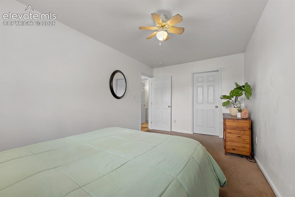 Image 9 of 25: Bedroom