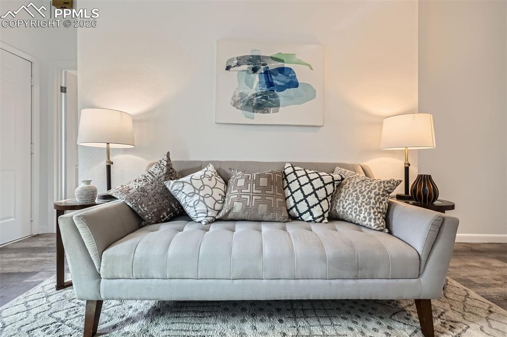 Image 10 of 26: Living Room