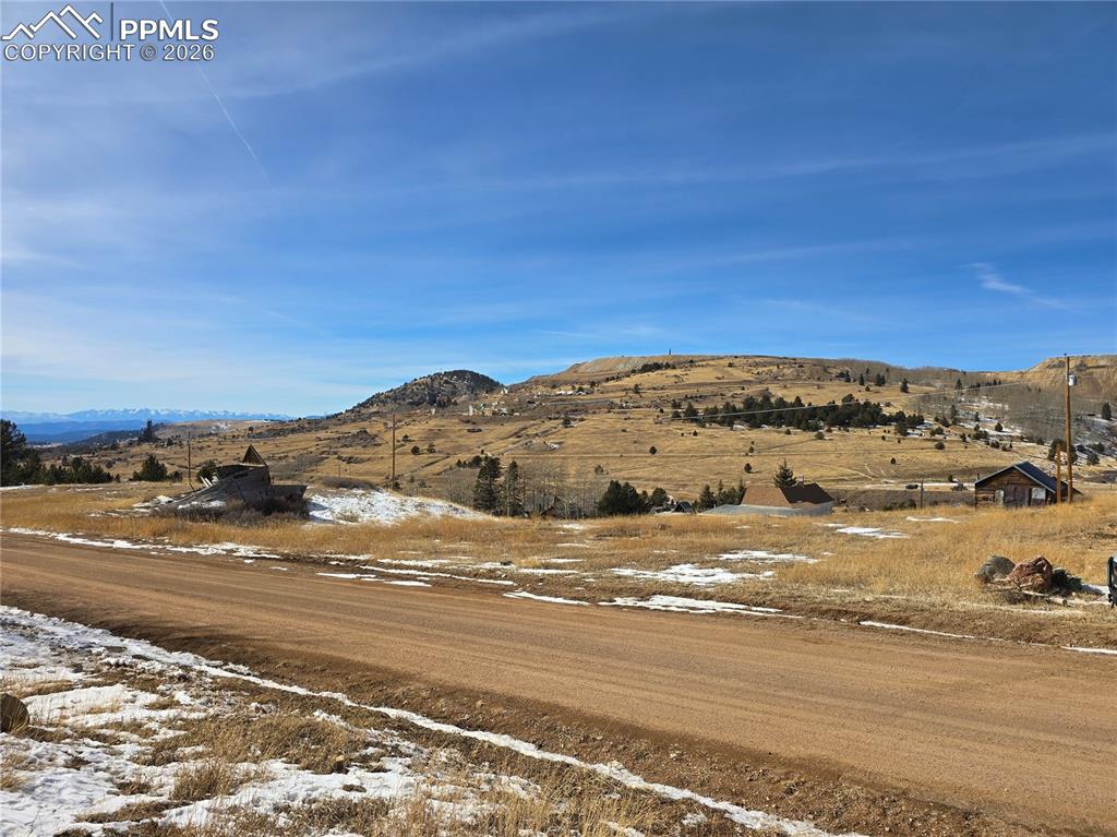 Image 15 of 16: View from front of home