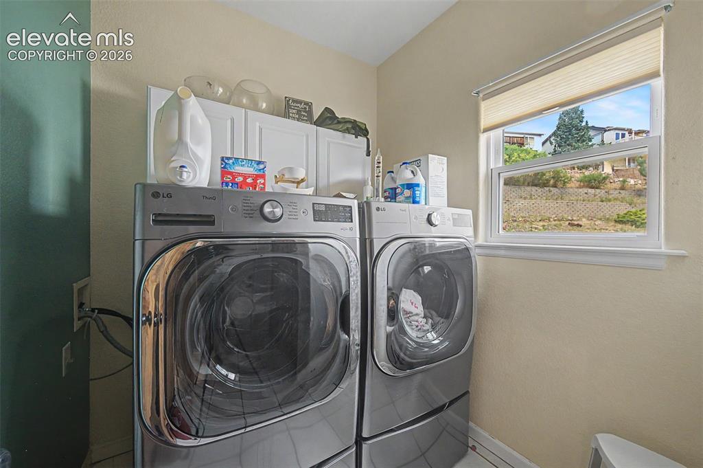Image 14 of 45: Laundry