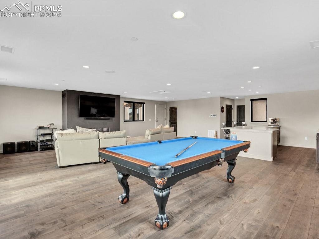 Image 38 of 43: Game Room