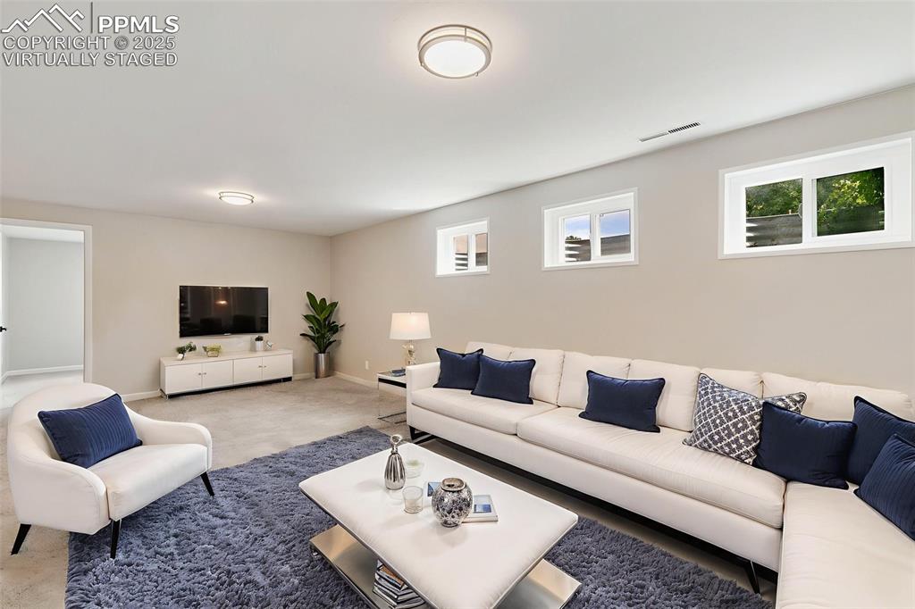 Image 11 of 50: virtually staged 