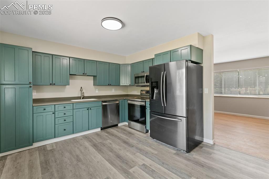 Image 34 of 50: Updated Kitchen