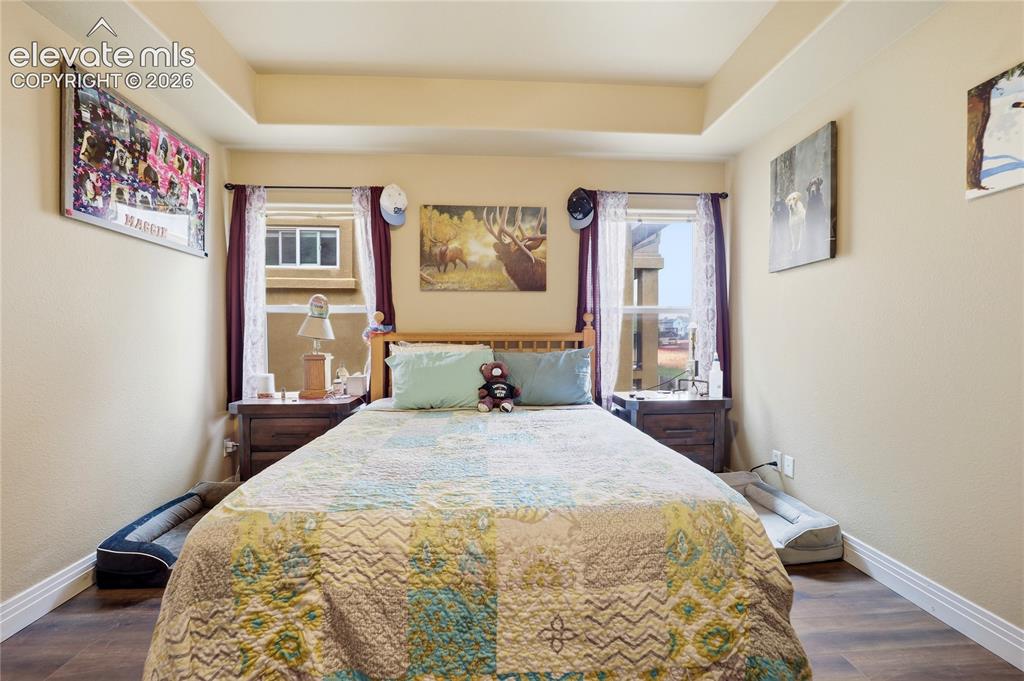 Image 18 of 46: Bedroom