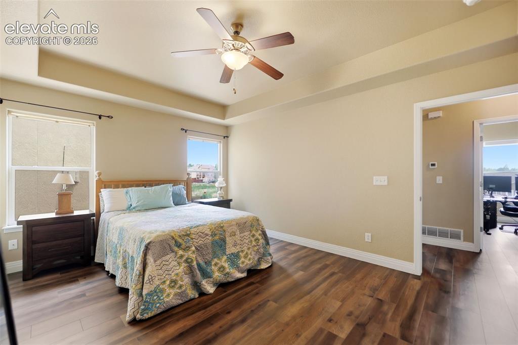 Image 19 of 36: Master Bedroom