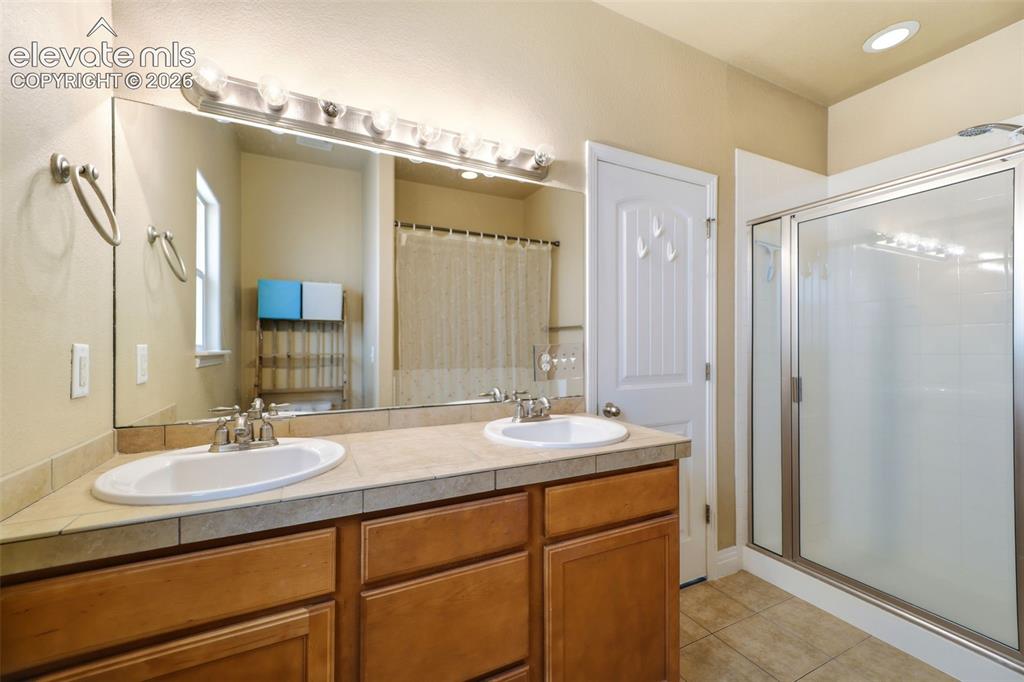 Image 21 of 36: Master Bathroom