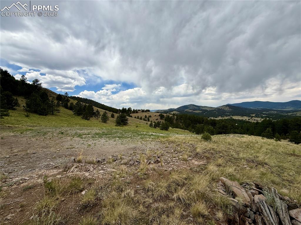 Image 14 of 34: View