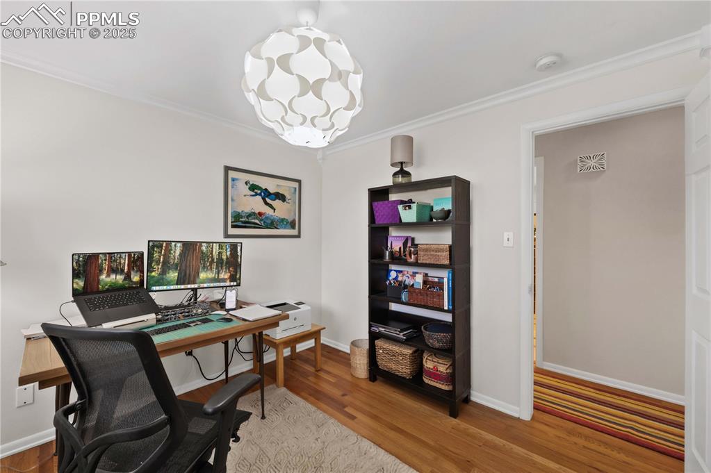 Image 10 of 34: Office