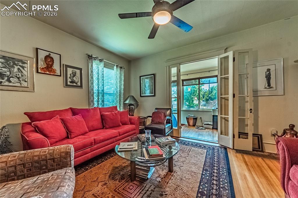 Image 8 of 42: Living Room