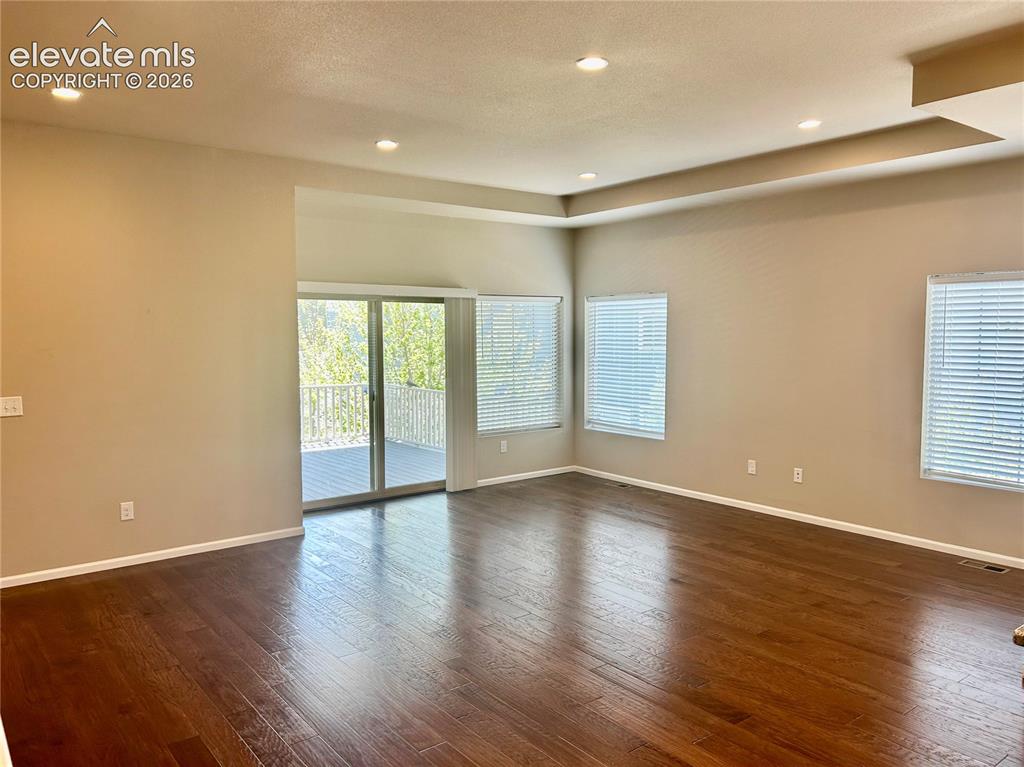 Image 10 of 38: Combination living dining spaces