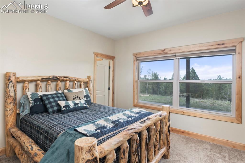 Image 41 of 47: Bedroom