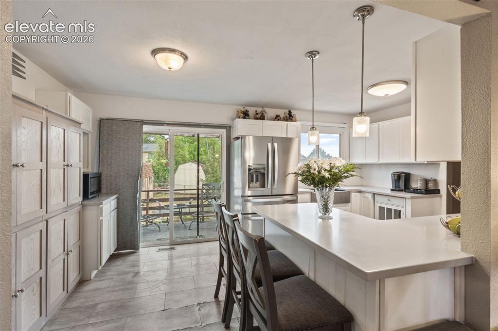 Image 11 of 48: Kitchen