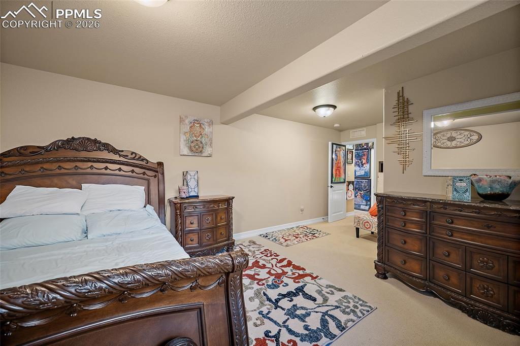 Image 41 of 49: Bedroom