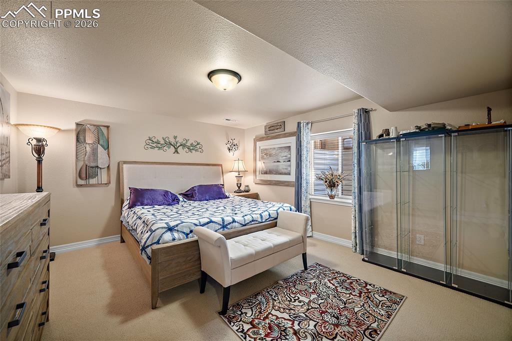 Image 43 of 49: Bedroom