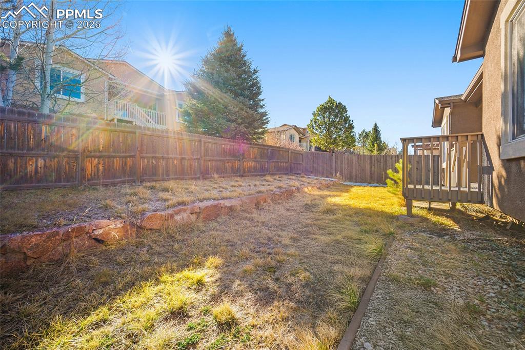 Image 46 of 49: Yard