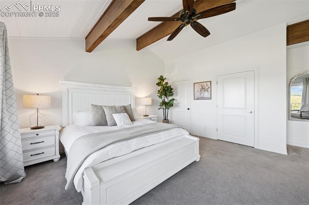 Image 17 of 49: Owner