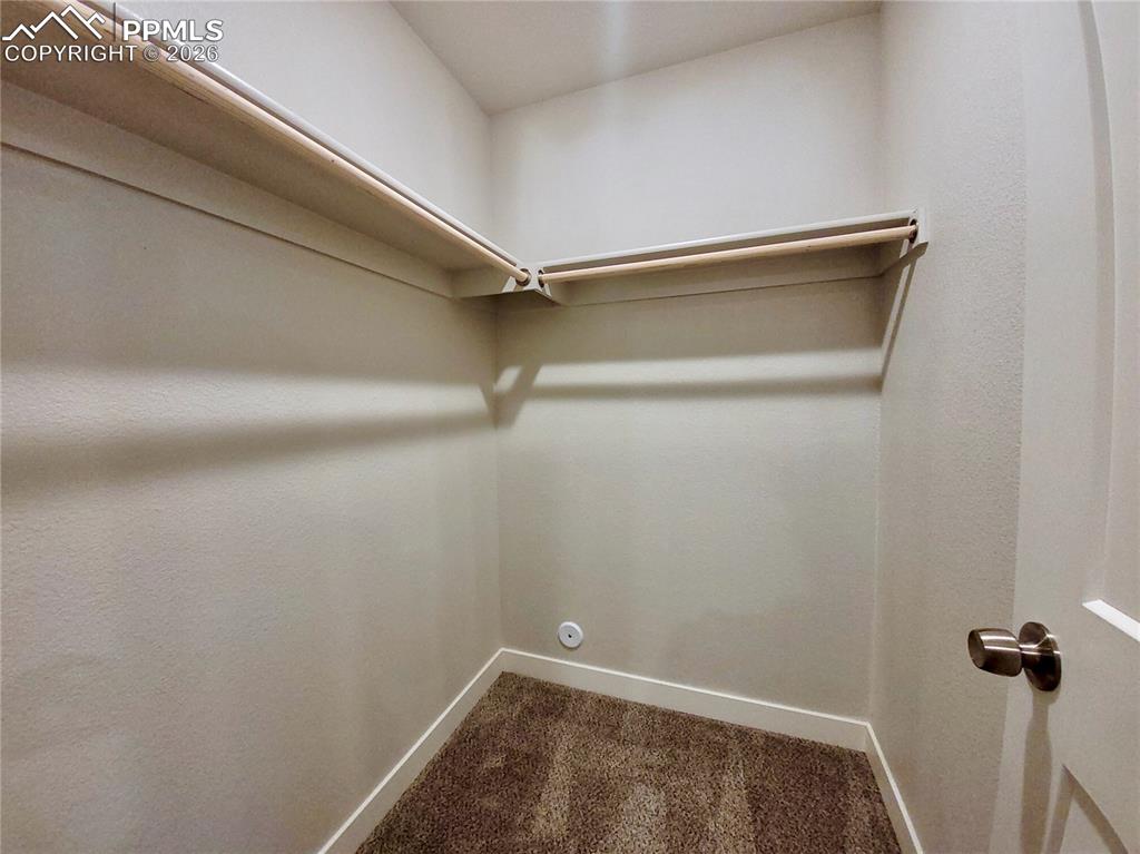 Image 39 of 47: Walk-In Closets