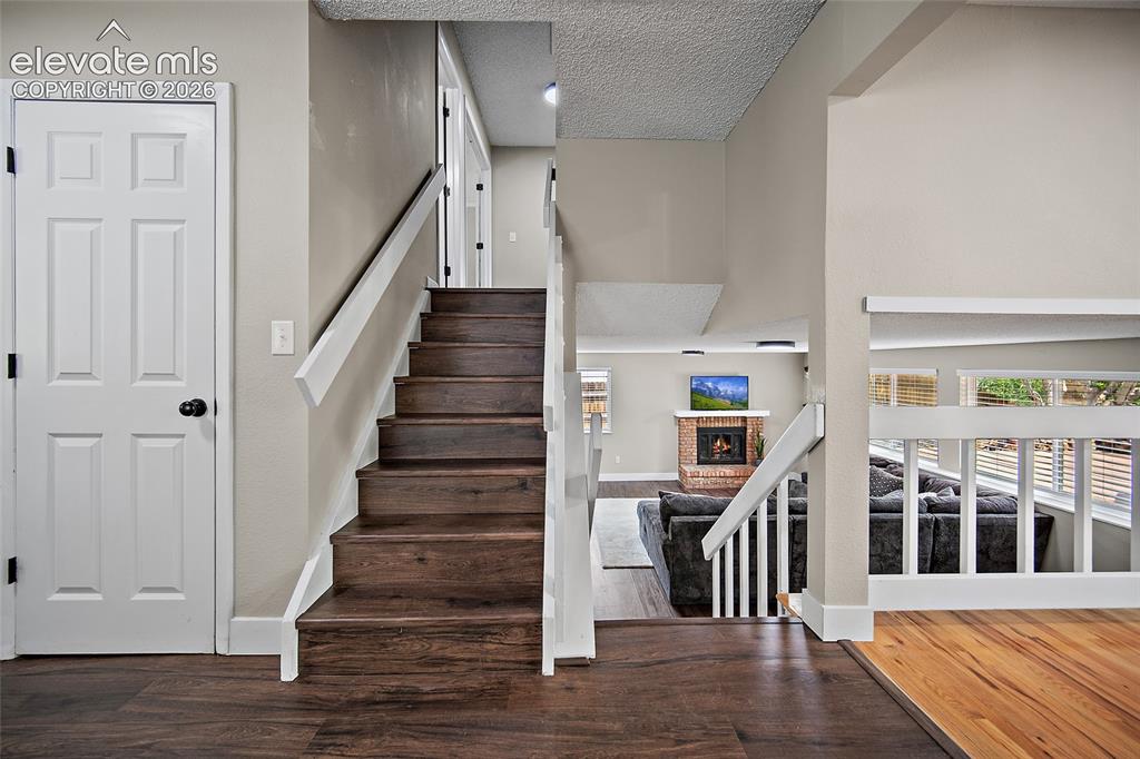 Image 15 of 49: Stairs