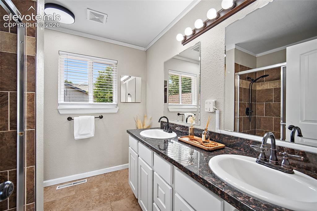 Image 21 of 49: Master Bathroom