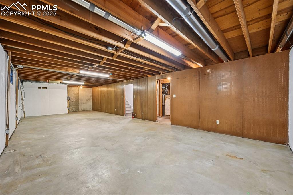 Image 35 of 50: Basement