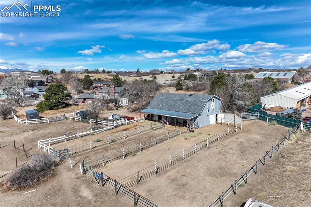 Image 6 of 25: Birds eye view of property