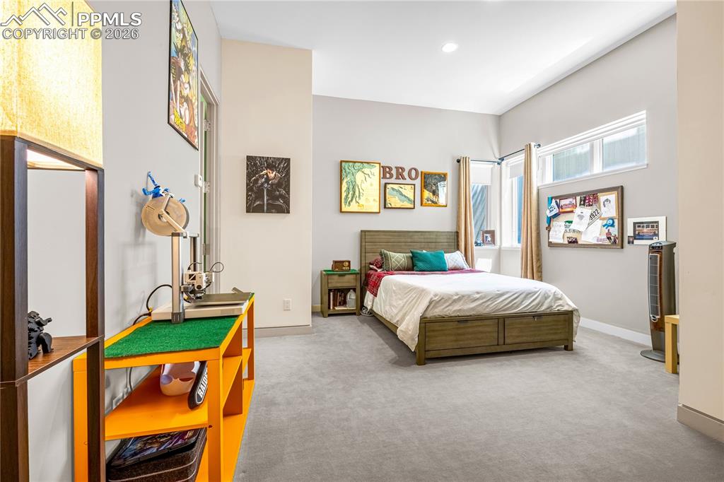 Image 40 of 48: Bedroom 4 w/ en-suite bath