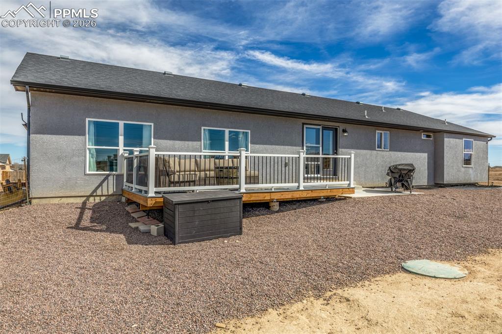 Image 39 of 50: Back of Structure