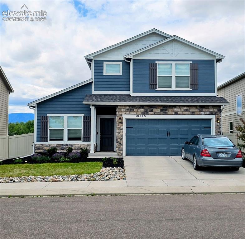 Image 1 of 1: Beautiful home with newer paint and solar.