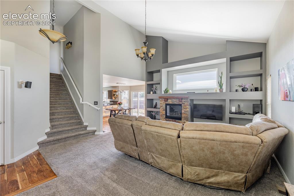 Image 15 of 43: Living Room