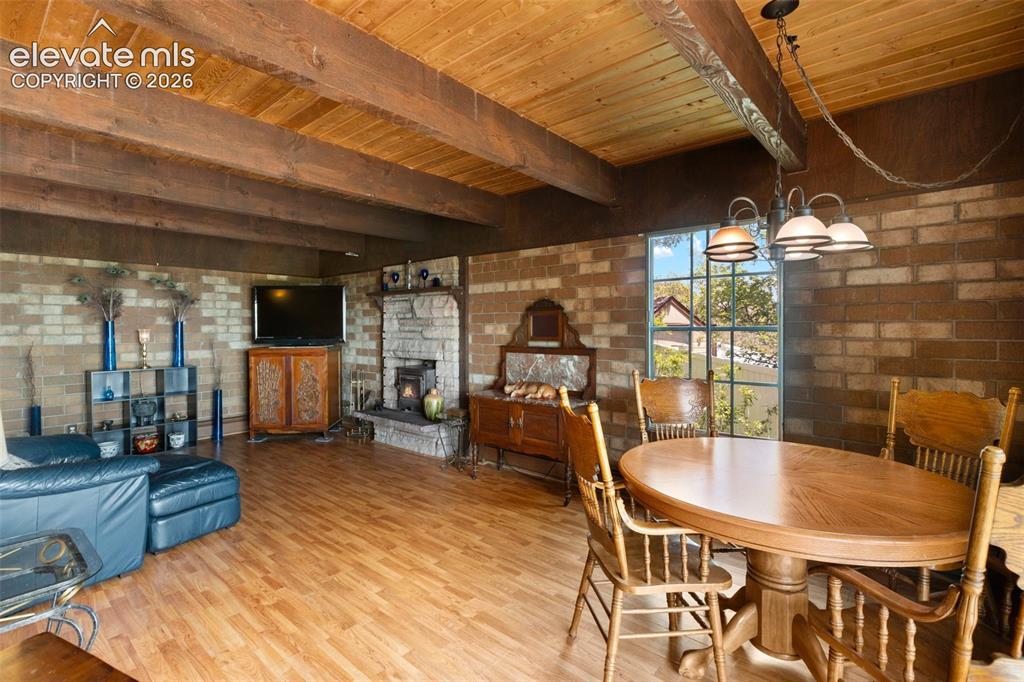 Image 5 of 47: Living Room