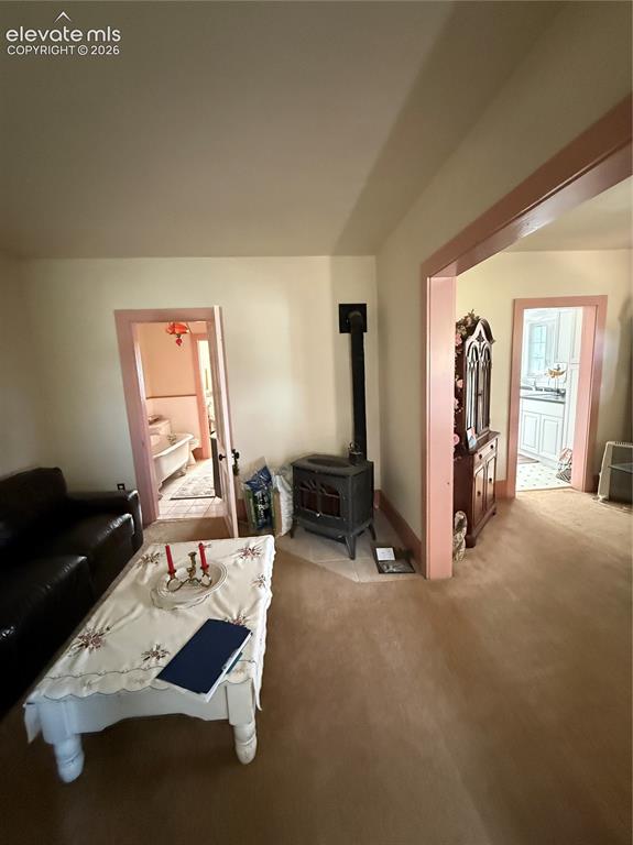 Image 3 of 11: Living Room