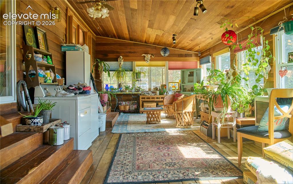 Image 31 of 31: Sun Room