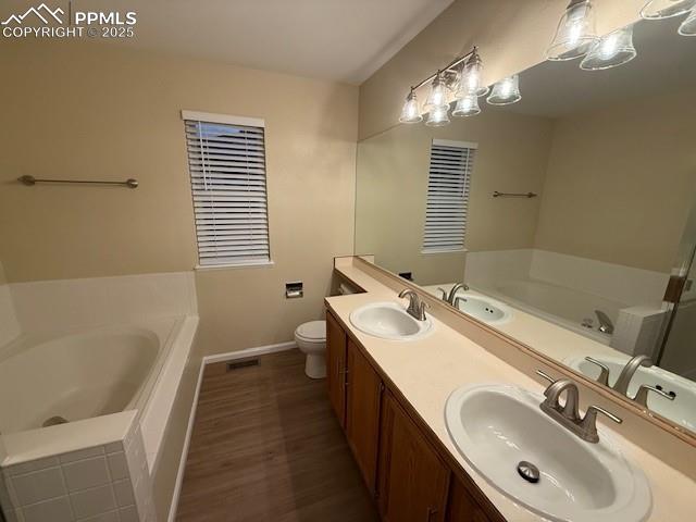Image 21 of 31: Master Bathroom