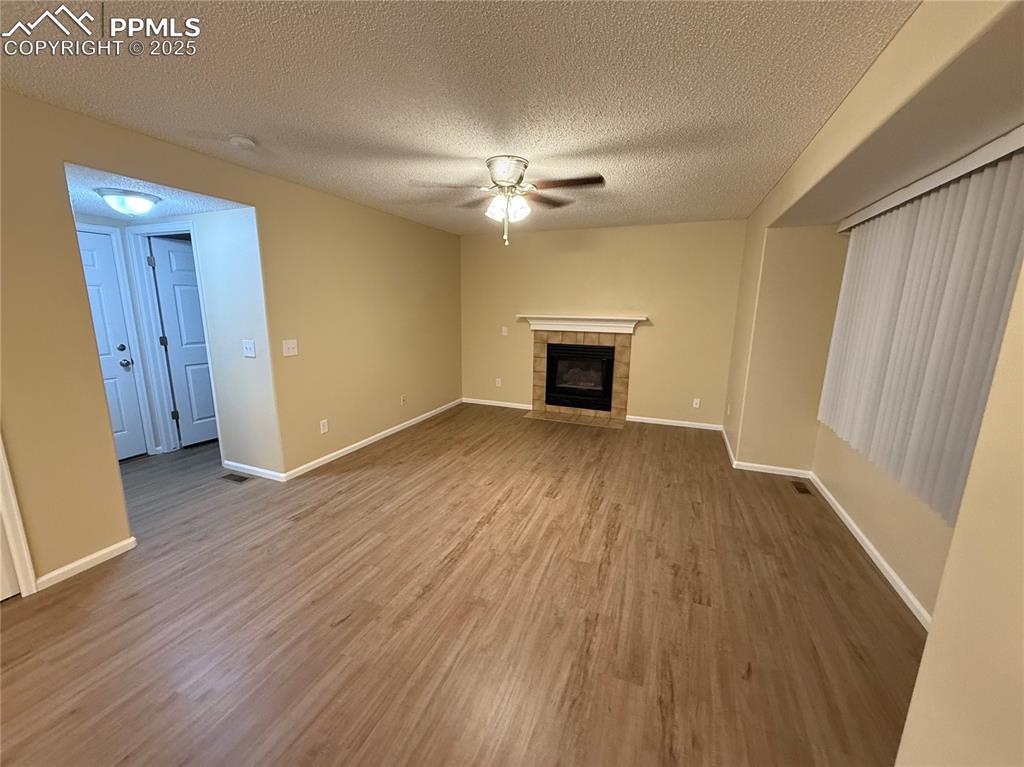 Image 8 of 31: Main Level Family Room