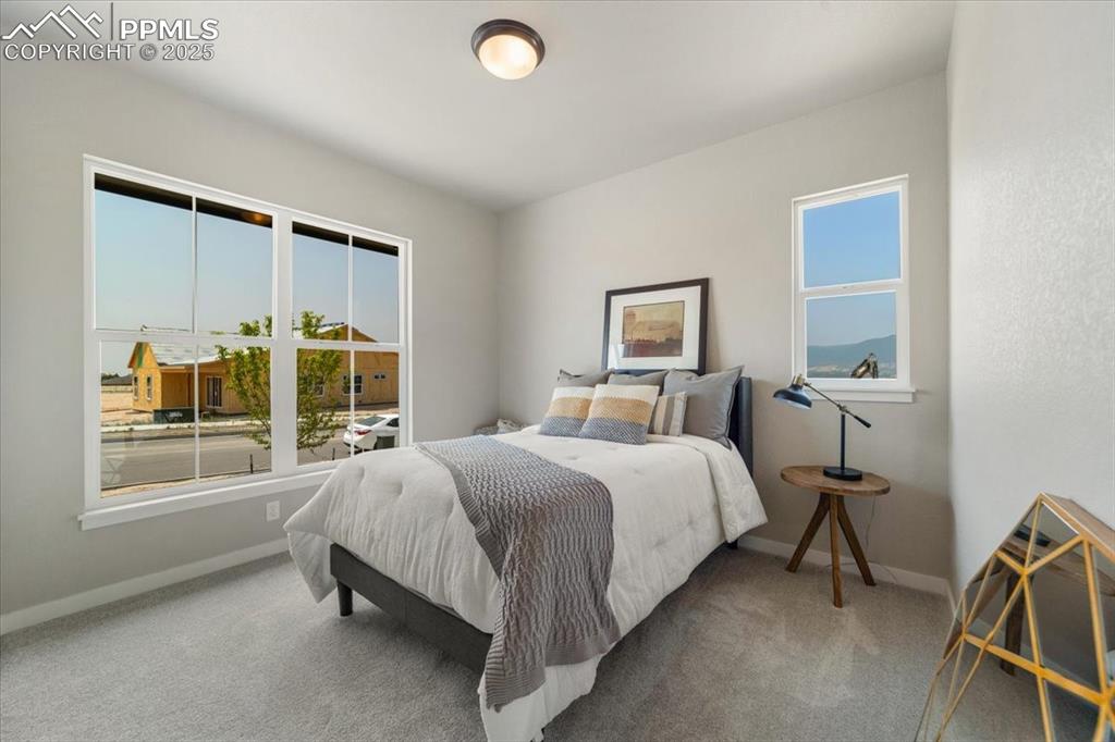 Image 21 of 30: Same Floor Plan, Different House with Different Options