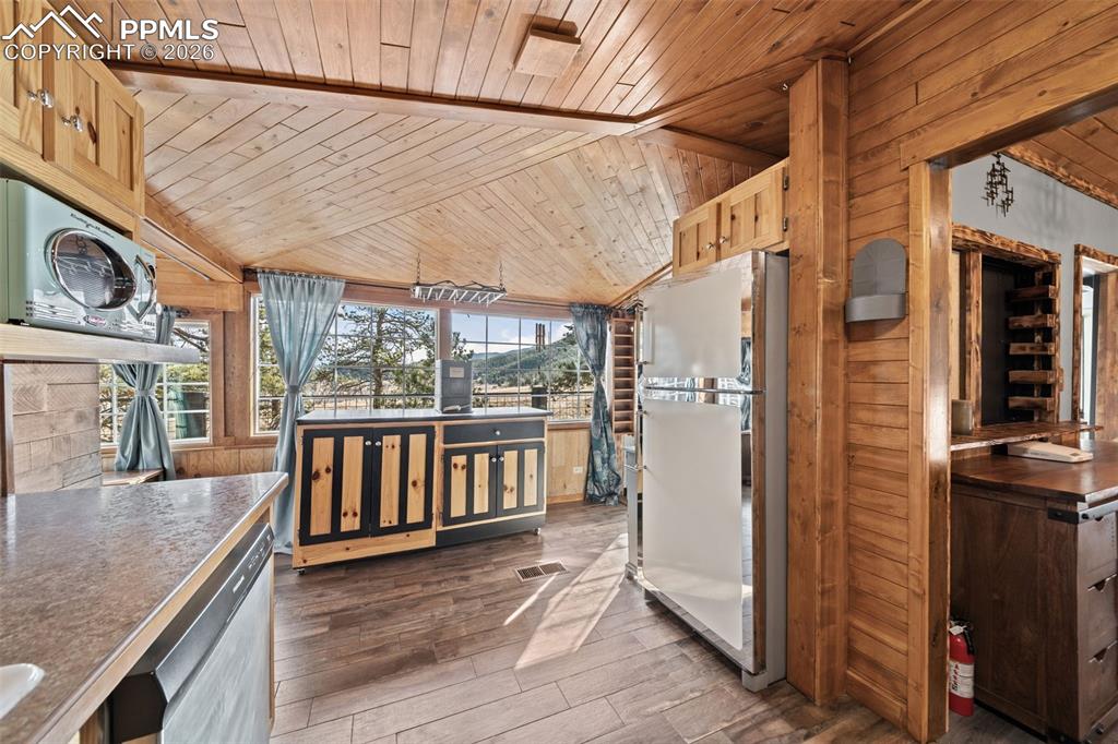 Image 15 of 32: Other