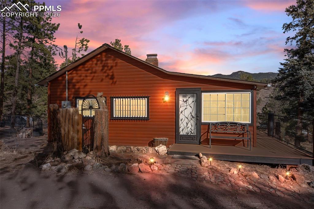 Image 2 of 32: Front of Structure