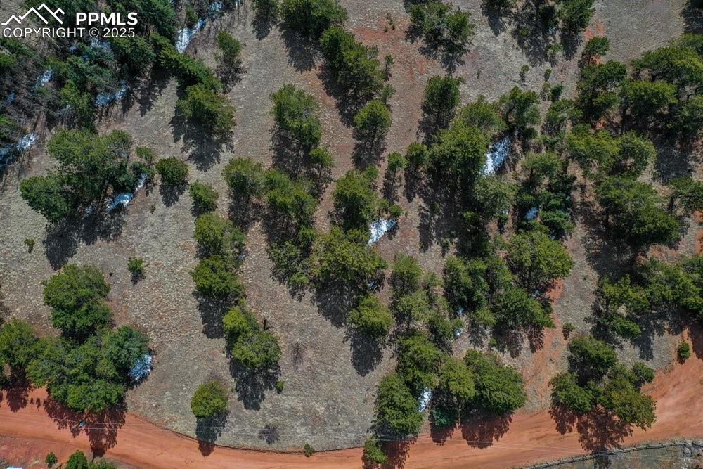 Image 27 of 39: Birds eye view of property