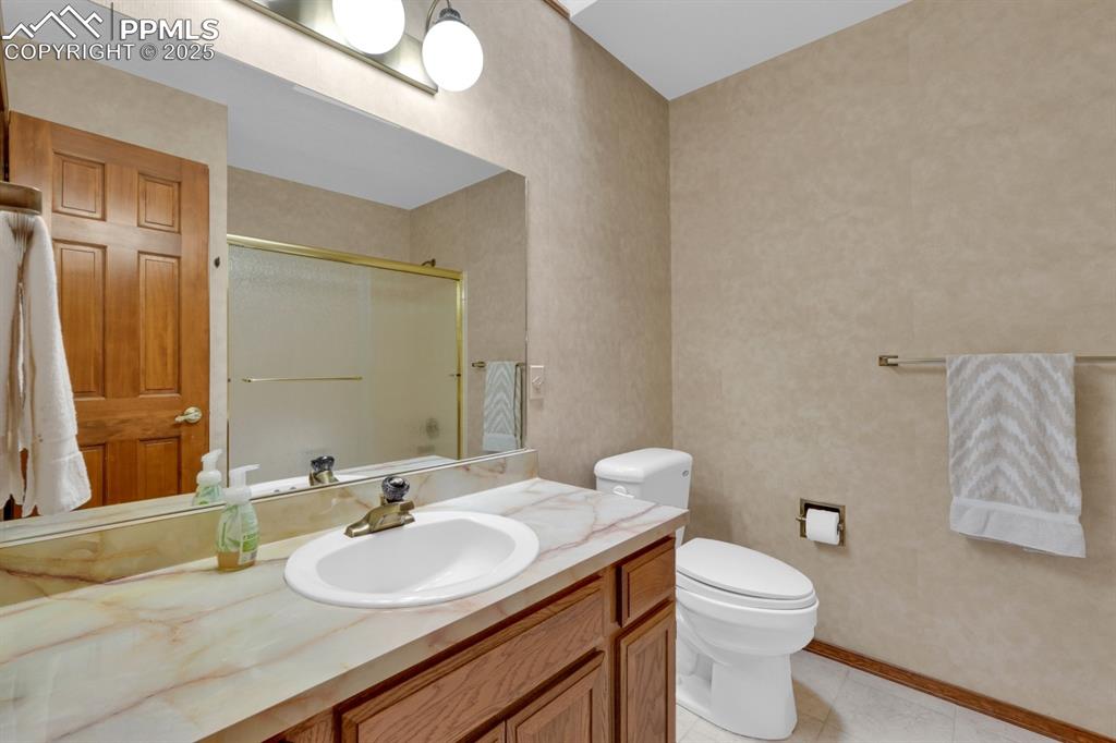 Image 16 of 47: Hall bathroom featuring tub/shower combo