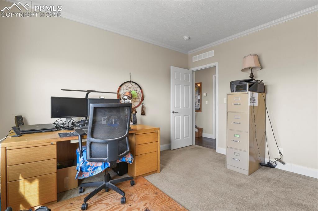 Image 19 of 39: Bedroom