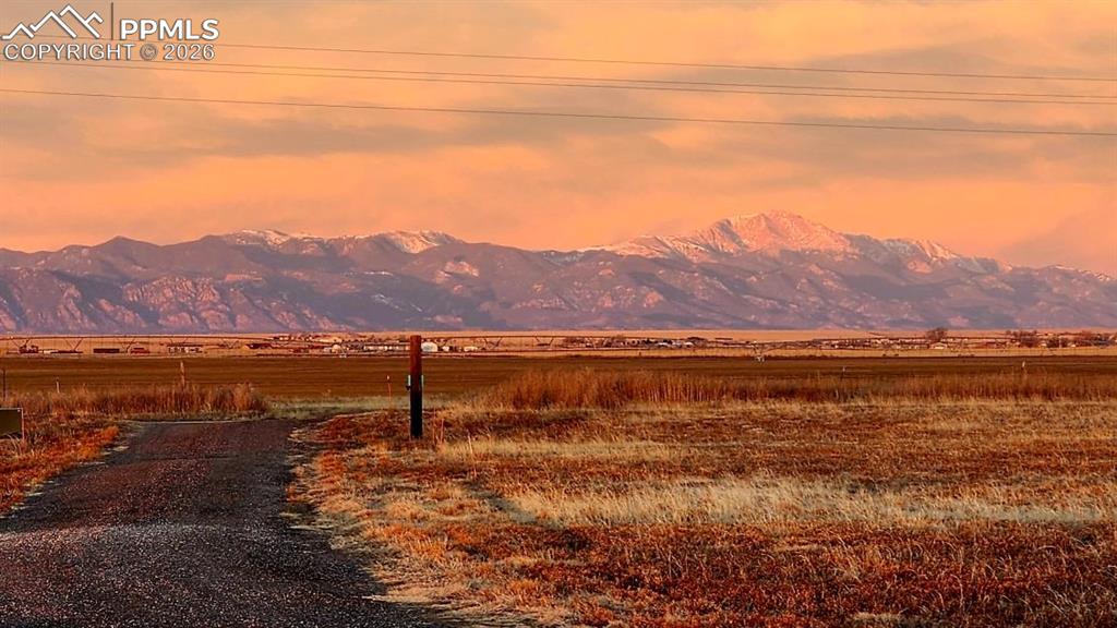 Image 38 of 39: View