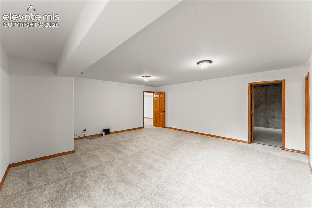 Image 32 of 46: Bonus Room