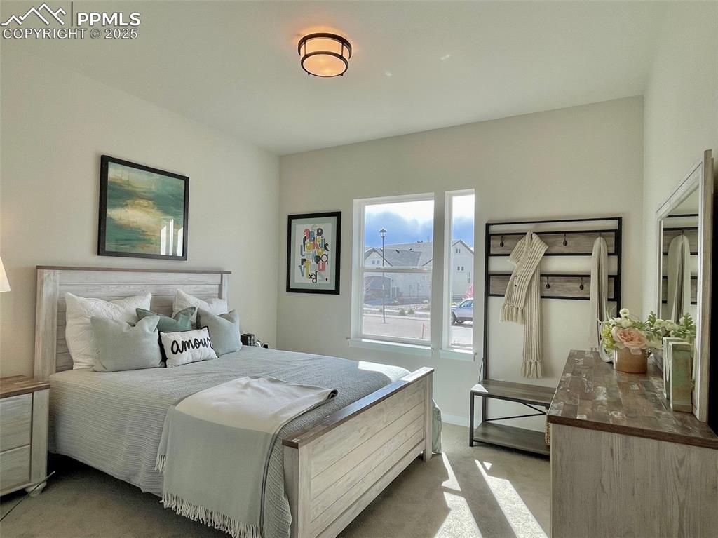 Image 18 of 31: Master Bedroom