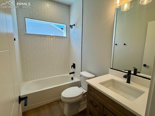 Image 7 of 31: Bathroom