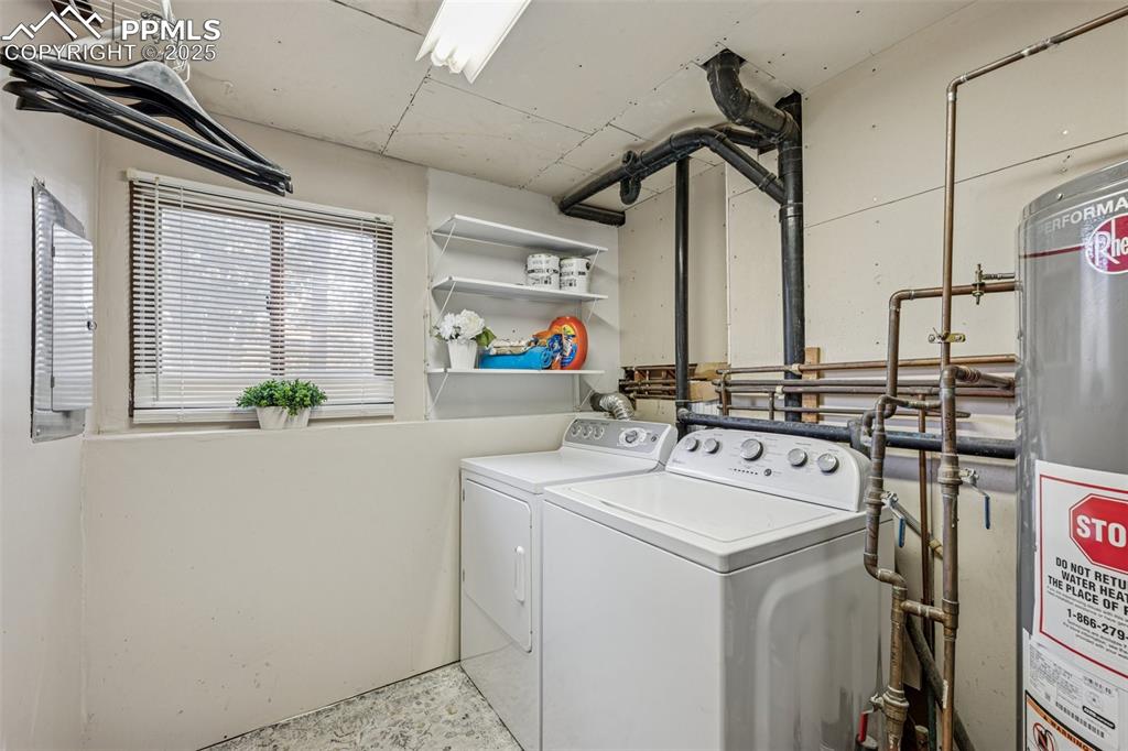 Image 30 of 44: Laundry closet with utilities
