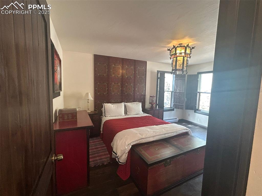 Image 9 of 15: Bedroom